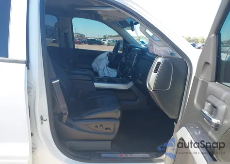 2016 Chevrolet Silverado 1500 2Lt из США, поврежденный, VIN 3GCUKREC3GG143985